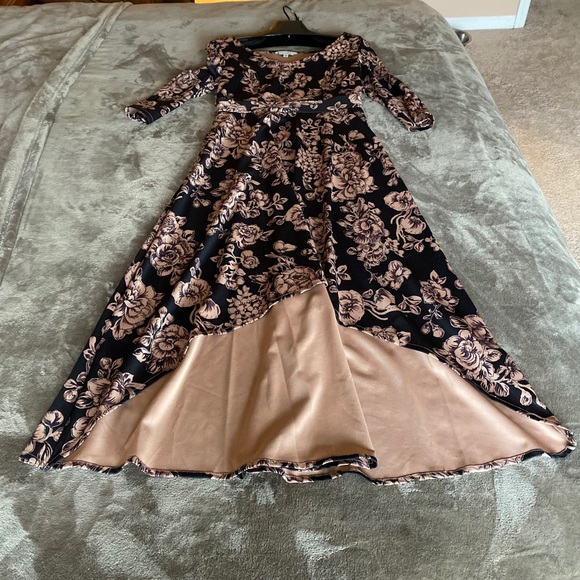 COPY - COPY - Susongeth floral dress - Picture 3 of 7